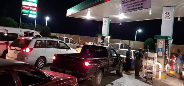 Guerrero no tiene desabasto de gasolina.