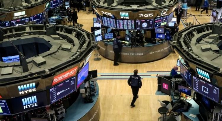 Wall Street cierra con fuerte caída Wall Street cierra con fuerte caída