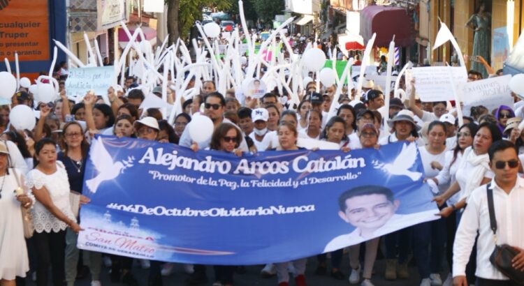 Realizan marcha en Chilpancingo para exigir justicia