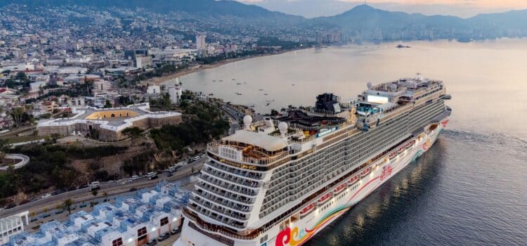 Arriba el crucero Norwegian Joy a Acapulco