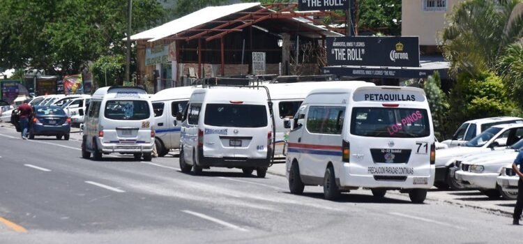 Anuncian suspensión del servicio de transporte