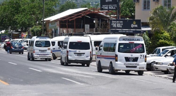Anuncian suspensión del servicio de transporte
