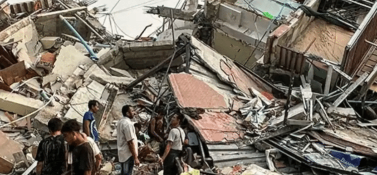 1,600 muertos, el saldo hasta el momento del sismo en Myanmar 1,600 muertos, el saldo hasta el momento del sismo en Myanmar