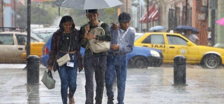Alertan autoridades por lluvias fuertes