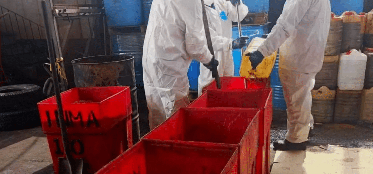 La FGR destruye metanfetaminas y químicos asegurados en Guerrero
