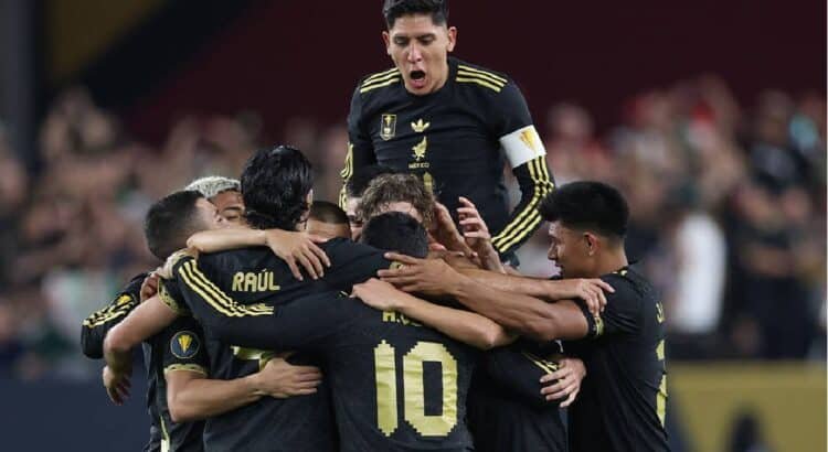 México avanza a semifinales; sigue sin convencer