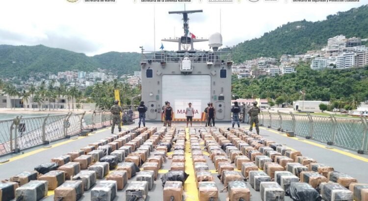 En una operación marítima, se aseguraron más de 3.5 toneladas de cocaína, frente a las Costas de Guerrero