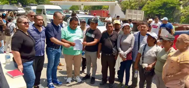 Liberan la Autopista del Sol y carretera federal tras casi seis horas de bloqueo