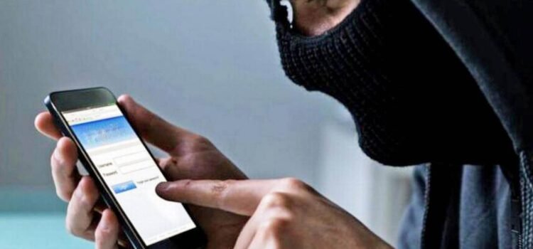 Ciudadanos reportan intentos de extorsión vía telefónica y por WhatsApp
