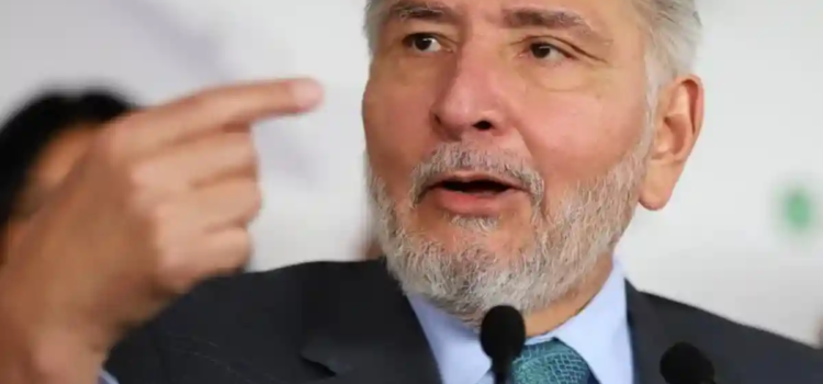 Se pone Adán Augusto López “a las órdenes de las autoridades” Se pone Adán Augusto López “a las órdenes de las autoridades”