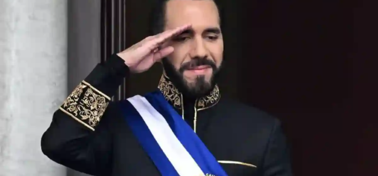 Aprueba Congreso reelección indefinida en El Salvador Aprueba Congreso reelección indefinida en El Salvador
