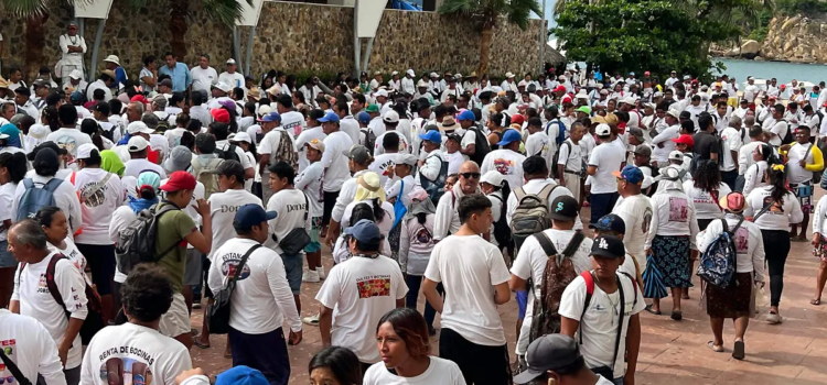 Prestadores turísticos cumplen cuarto día de protestas