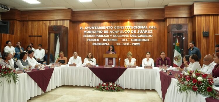 Abelina López Rodríguez rinde su primer informe de gobierno