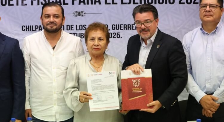 Gobierno de Guerrero entrega al Congreso el Paquete Fiscal 2026