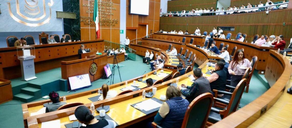 Comparecen Obras Públicas, CICAEG y Sectur ante el Congreso de Guerrero