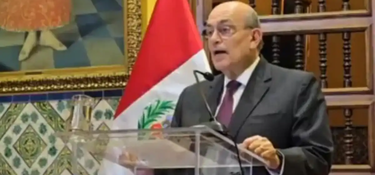 Rompe Perú relaciones diplomáticas con México Rompe Perú relaciones diplomáticas con México