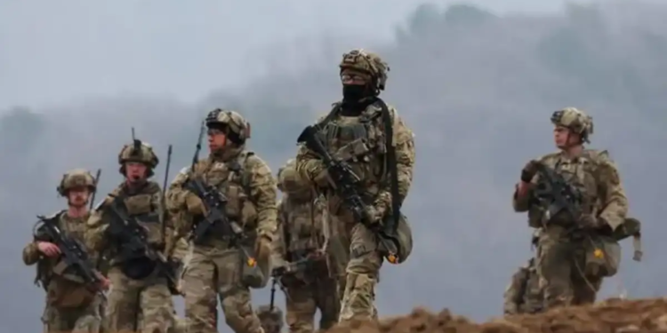 Analiza Estados Unidos operación militar directa contra cárteles mexicanos