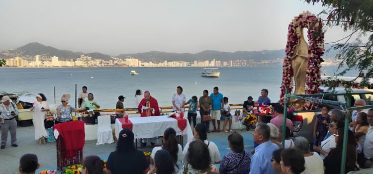 Conmemoran el 504 aniversario del descubrimiento de la bahía de Santa Lucía Conmemoran el 504 aniversario del descubrimiento de la bahía de Santa Lucía